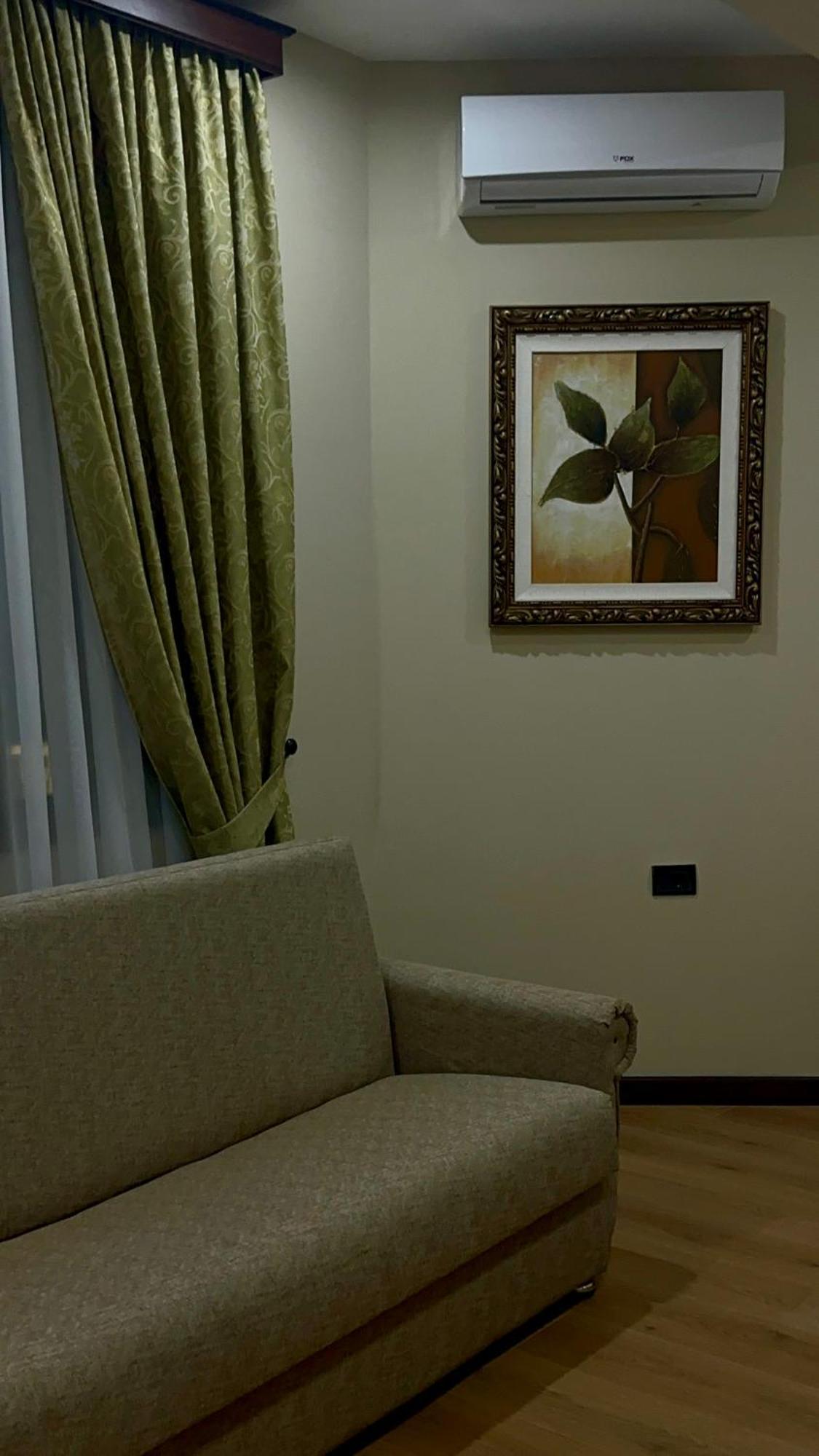 Hotel Rritja E Koranit à Tushemisht Extérieur photo