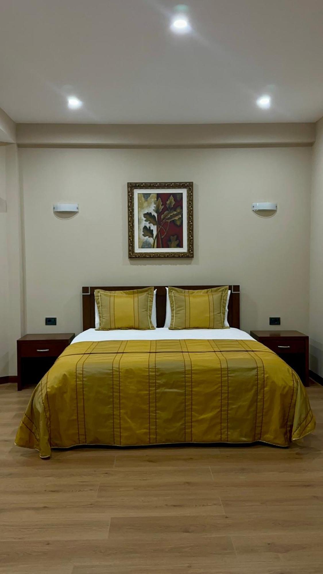 Hotel Rritja E Koranit à Tushemisht Extérieur photo