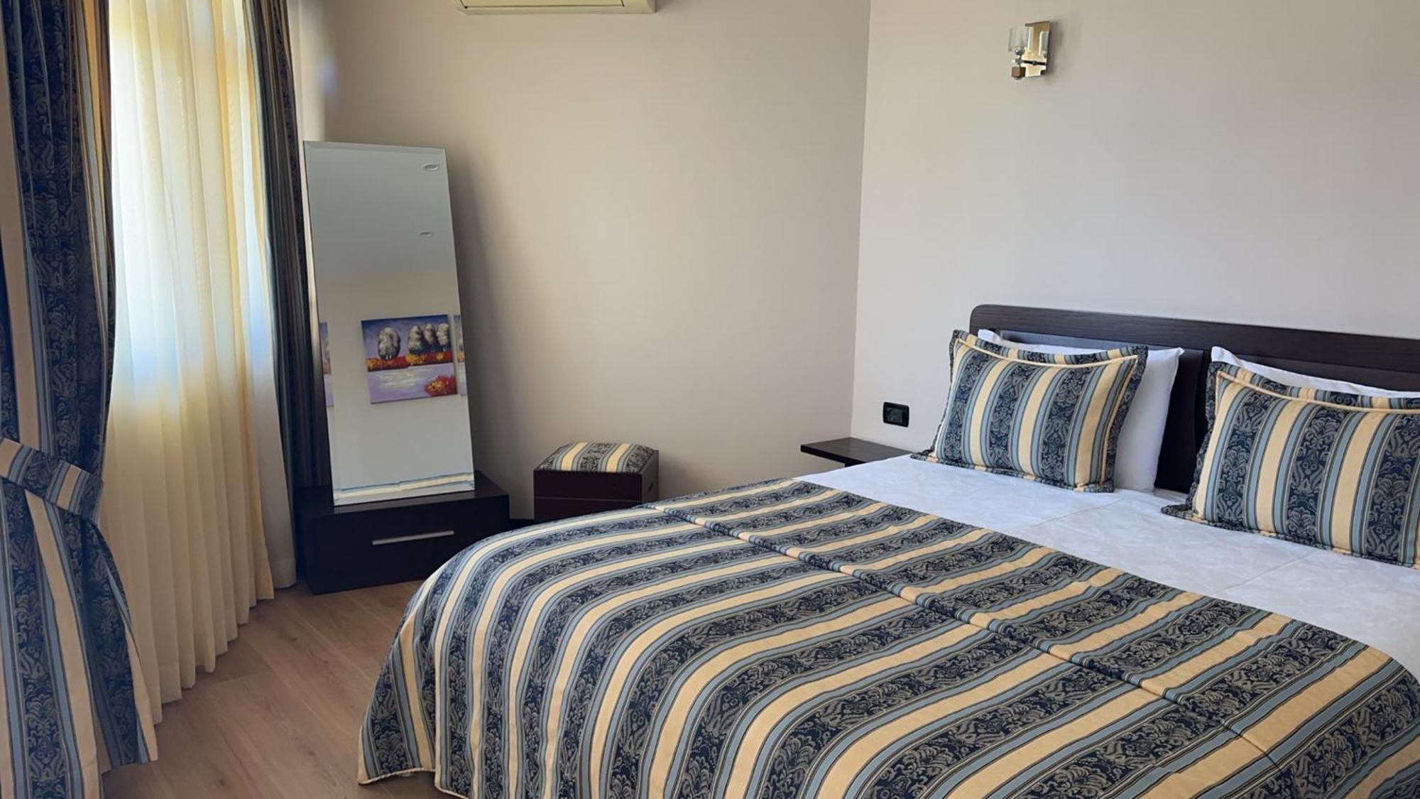 Hotel Rritja E Koranit à Tushemisht Extérieur photo